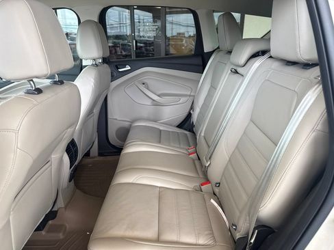 Used 2017 Ford Escape Titanium AWD/4WD image 14