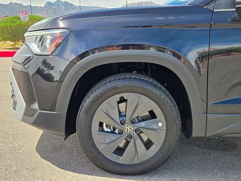 Certified 2025 Volkswagen Taos S FWD image 7