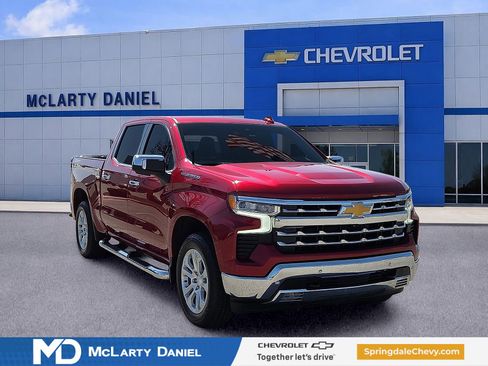 Used 2022 Chevrolet Silverado 1500 LTZ w/ LTZ Premium Package AWD/4WD image 1
