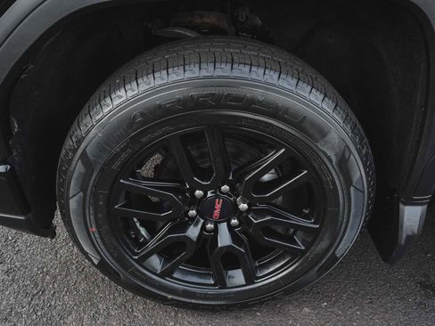 Used 2022 GMC Sierra 1500 Elevation image 8