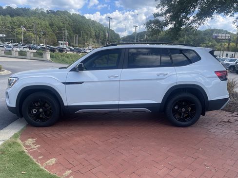 New 2026 Volkswagen Atlas Peak Edition AWD/4WD image 7