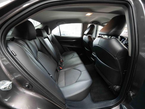 Used 2024 Toyota Camry SE image 24