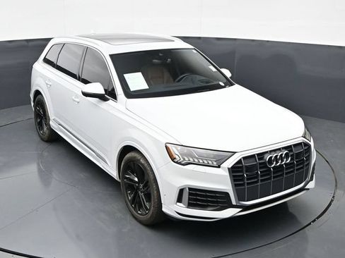 Used 2023 Audi Q7 3.0T Prestige w/ Prestige Package AWD/4WD image 30