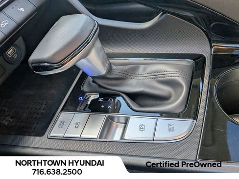 Certified 2023 Hyundai Elantra Limited image 18