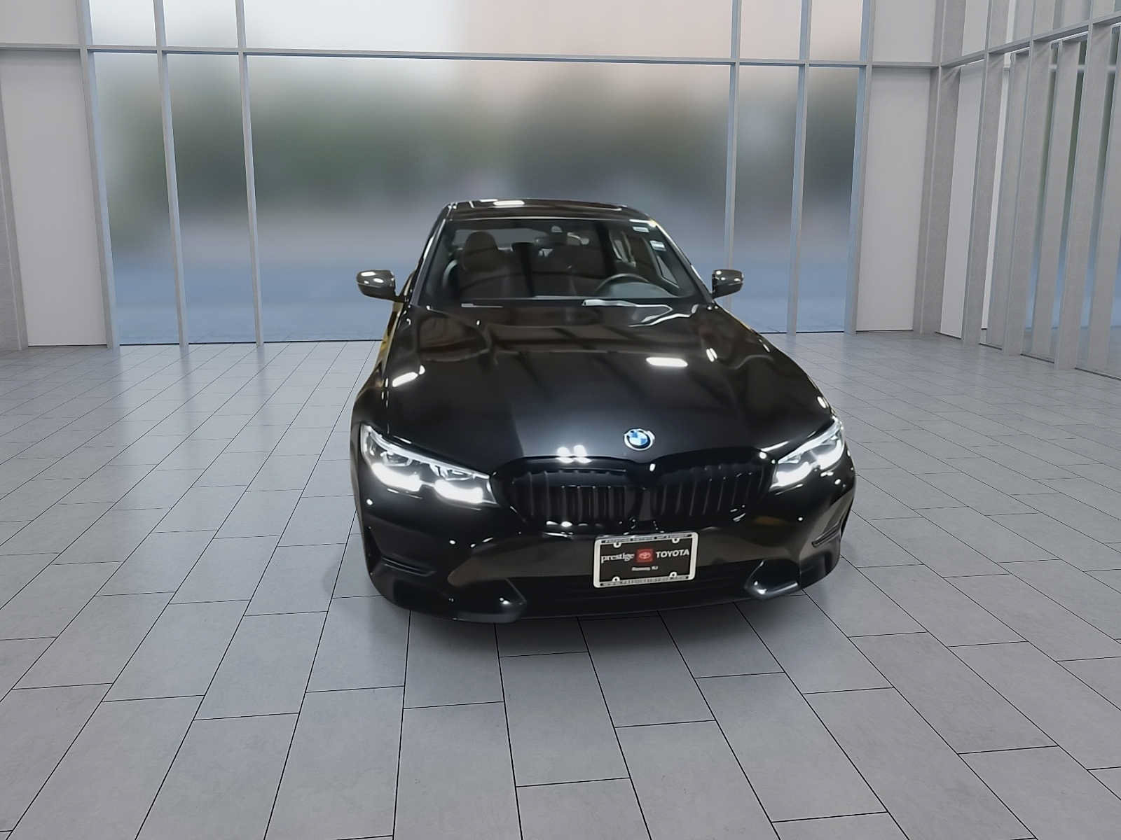 Used 2020 BMW 330i xDrive Sedan w/ Convenience Package AWD/4WD image 3