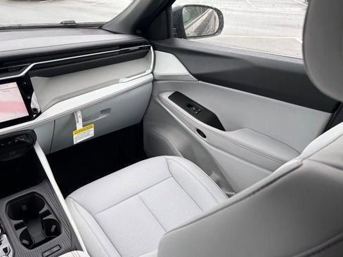 New 2026 Jeep Cherokee Limited image 34