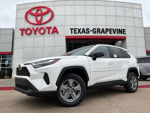 New 2025 Toyota RAV4 LE image 2