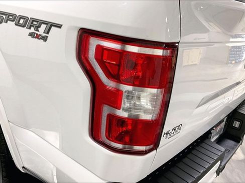 Used 2018 Ford F150 XLT w/ Equipment Group 302A Luxury AWD/4WD image 29