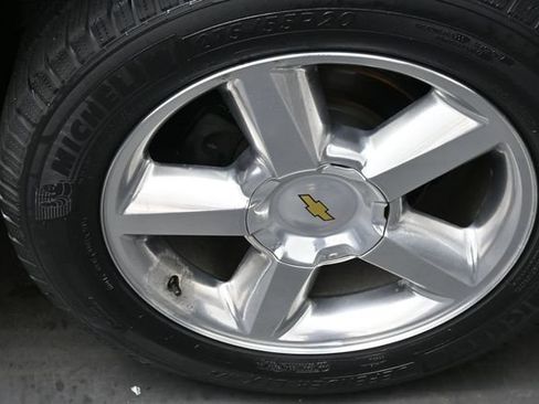 Used 2014 Chevrolet Tahoe LT w/ All-Star Edition AWD/4WD image 34