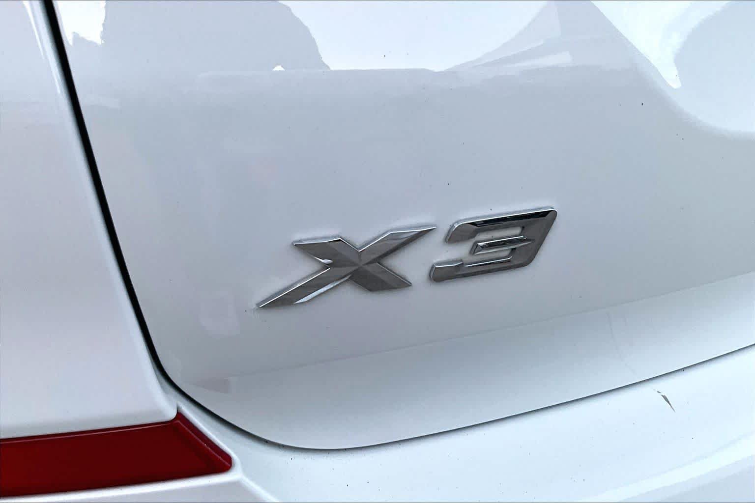 Used 2021 BMW X3 sDrive30i w/ M Sport Package RWD image 30