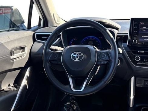 Certified 2022 Toyota Corolla Cross XLE w/ Convenience Package AWD/4WD image 15