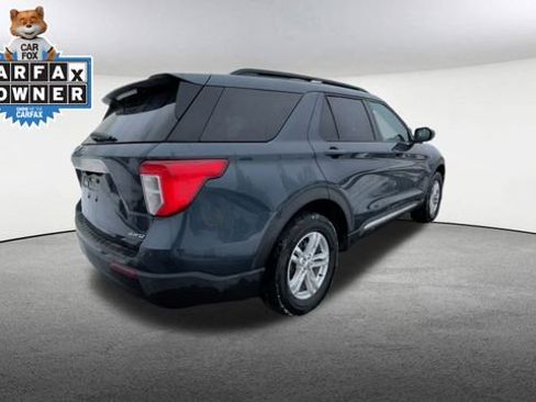 Used 2023 Ford Explorer XLT image 9