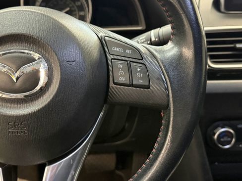 Used 2016 MAZDA MAZDA3 i Touring w/ Popular Equipment Package image 28