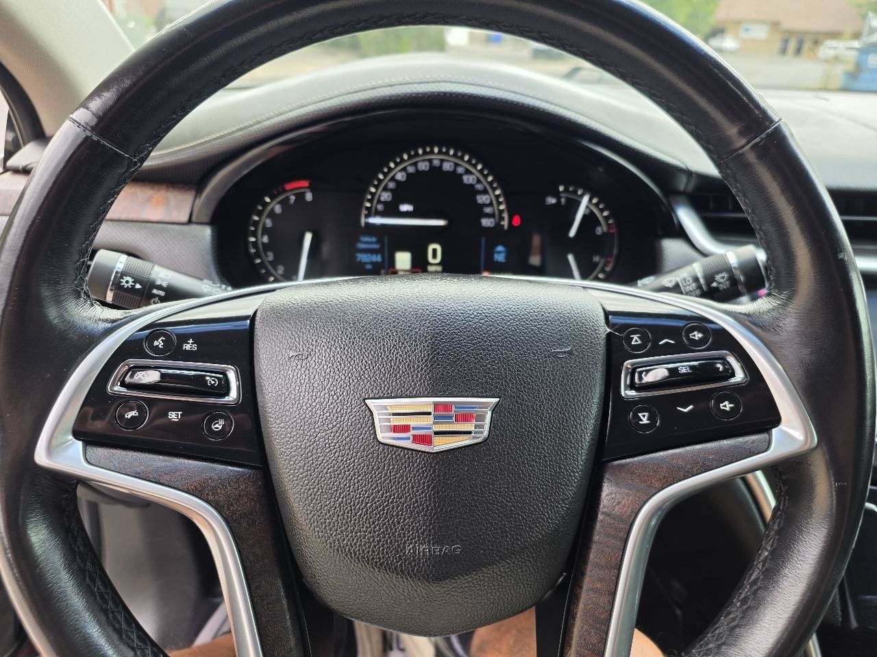 Used 2018 Cadillac XTS Luxury AWD/4WD image 14