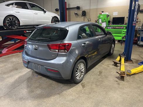 Used 2018 Kia Rio EX w/ EX Launch Edition FWD image 2