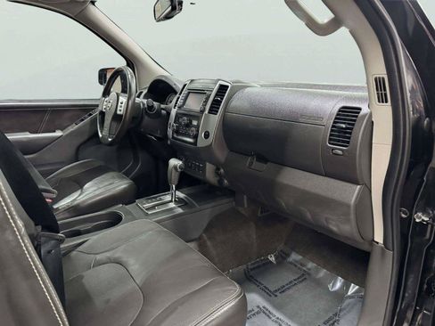 Used 2017 Nissan Frontier PRO-4X w/ Pro-4x Luxury Package AWD/4WD image 47