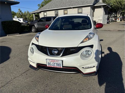 Used 2013 Nissan Juke NISMO FWD image 3
