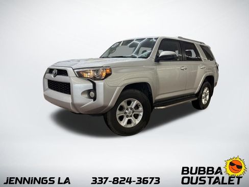 Used 2015 Toyota 4Runner SR5 AWD/4WD image 1