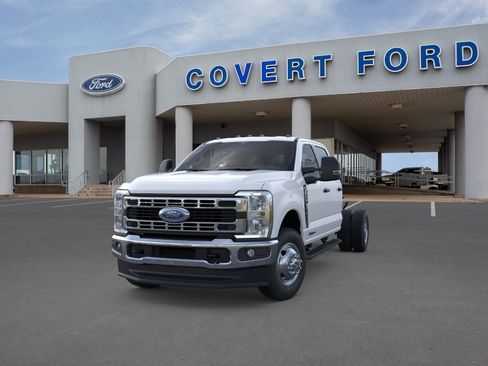 New 2026 Ford F350 XL w/ XL Chrome Package AWD/4WD image 2