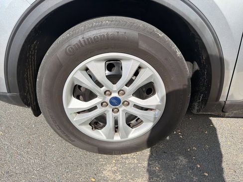 Used 2022 Ford Escape S image 6