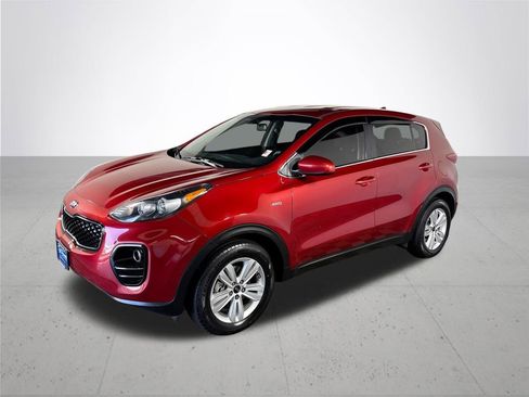 Used 2017 Kia Sportage LX AWD/4WD image 2