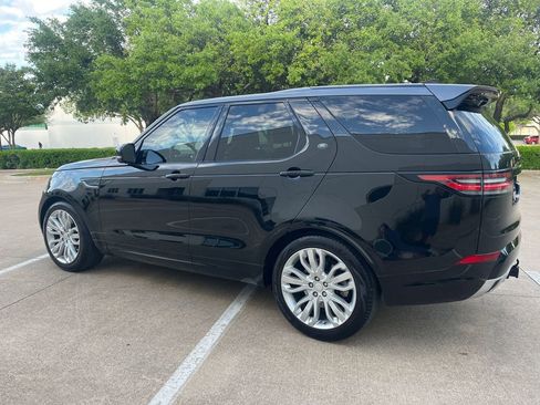 Used 2017 Land Rover Discovery HSE Luxury AWD/4WD image 6