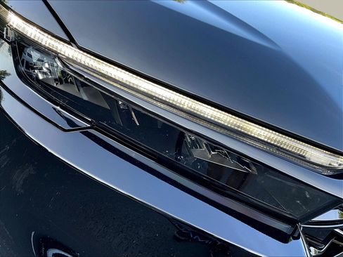 Certified 2025 Honda CR-V Sport-L image 32