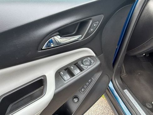 Used 2019 Chevrolet Equinox Premier image 12
