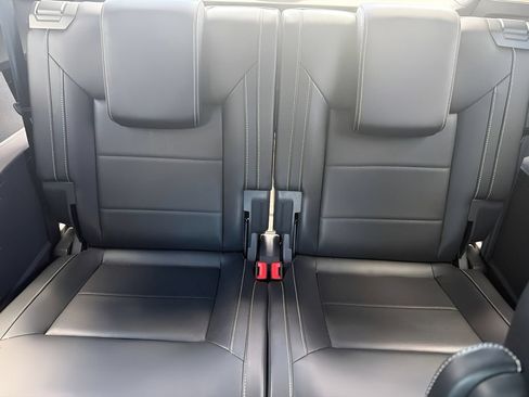 Used 2022 Volkswagen Atlas SE w/ Panoramic Sunroof Package AWD/4WD image 26
