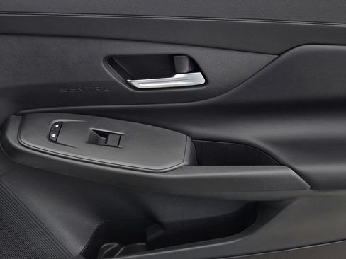 New 2027 Nissan Sentra SV w/ Floor Mat Package FWD image 8