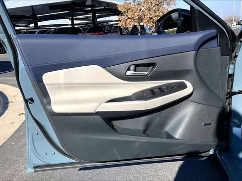 New 2026 Nissan Sentra SL image 10