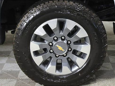 New 2025 Chevrolet Silverado 2500 Custom w/ Custom Value Package image 5