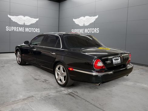 Used 2005 Jaguar XJ8 RWD image 3