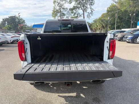 Used 2019 GMC Sierra 1500 SLT w/ SLT Premium Package AWD/4WD image 10