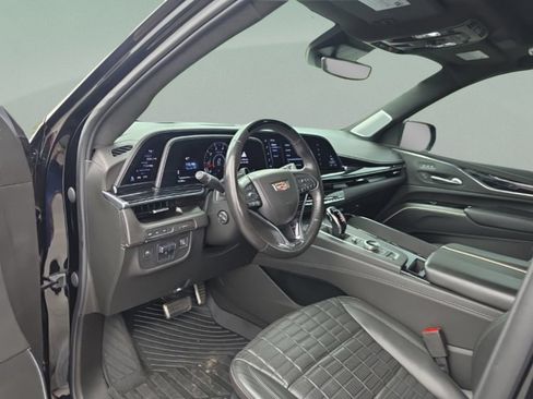 Used 2023 Cadillac Escalade ESV V AWD/4WD image 20