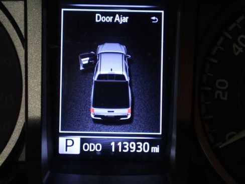 Used 2021 Toyota Tacoma TRD Sport w/ Technology Package image 37