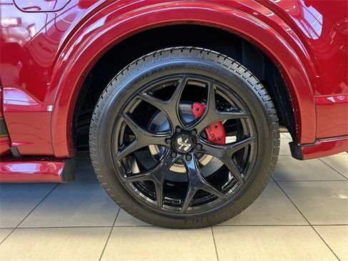 Used 2022 Ford F150 Lariat w/ Equipment Group 502A High image 11