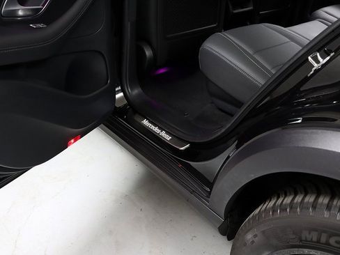 Certified 2025 Mercedes-Benz GLE 350 4MATIC image 31