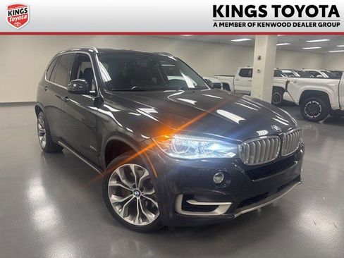Used 2016 BMW X5 xDrive50i image 1