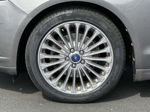 Used 2013 Ford Fusion Titanium FWD image 9
