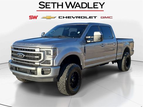 Used 2020 Ford F350 Lariat w/ Lariat Ultimate Package image 3