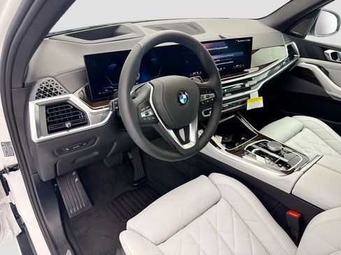 New 2026 BMW X5 xDrive40i image 9