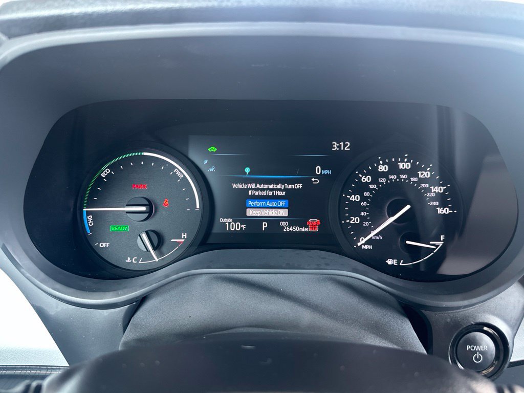 Certified 2025 Toyota Sienna XLE FWD image 29
