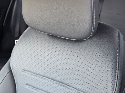 Certified 2025 Mercedes-Benz GLC 300 image 14