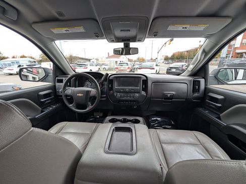 Used 2017 Chevrolet Silverado 1500 Custom w/ Custom Convenience Package image 14