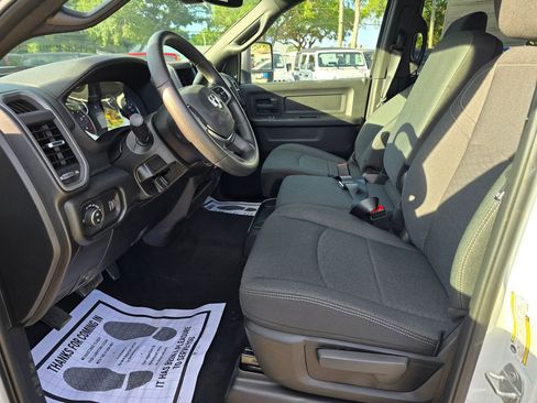 New 2026 RAM 3500 Tradesman AWD/4WD image 20