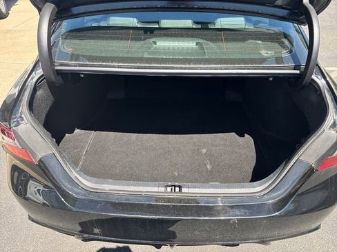 Used 2024 Toyota Camry SE FWD image 26