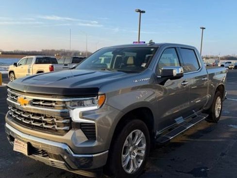 Used 2023 Chevrolet Silverado 1500 LTZ image 4