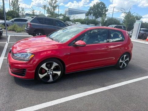 Used 2015 Volkswagen GTI SE w/ Lighting Package (SEL) FWD image 19