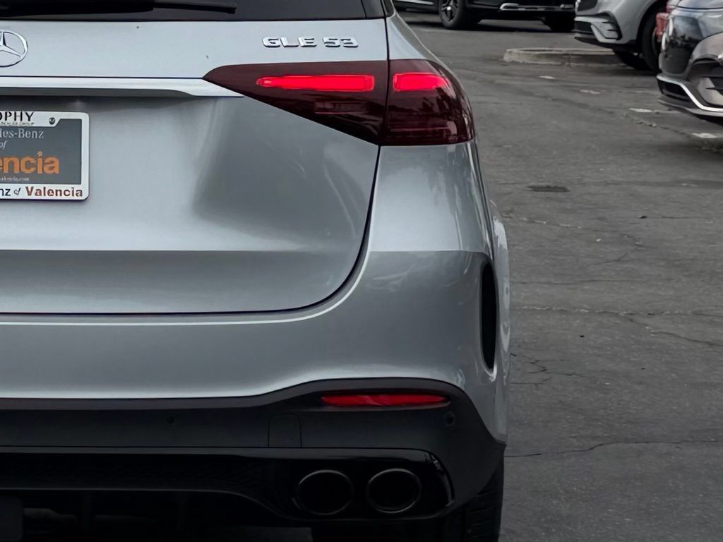 New 2026 Mercedes-Benz GLE 53 AMG 4MATIC image 12